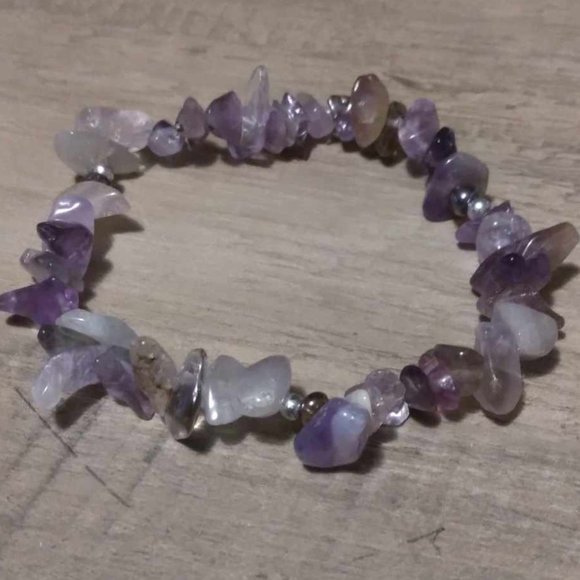 Set of 4 Chipped Stone Bracelets - Picture 6 of 8